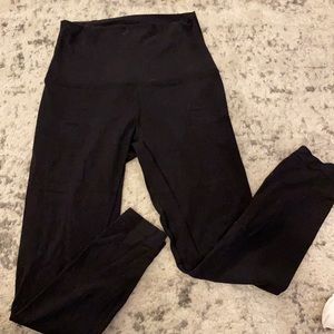 Cropped lululemon aligns